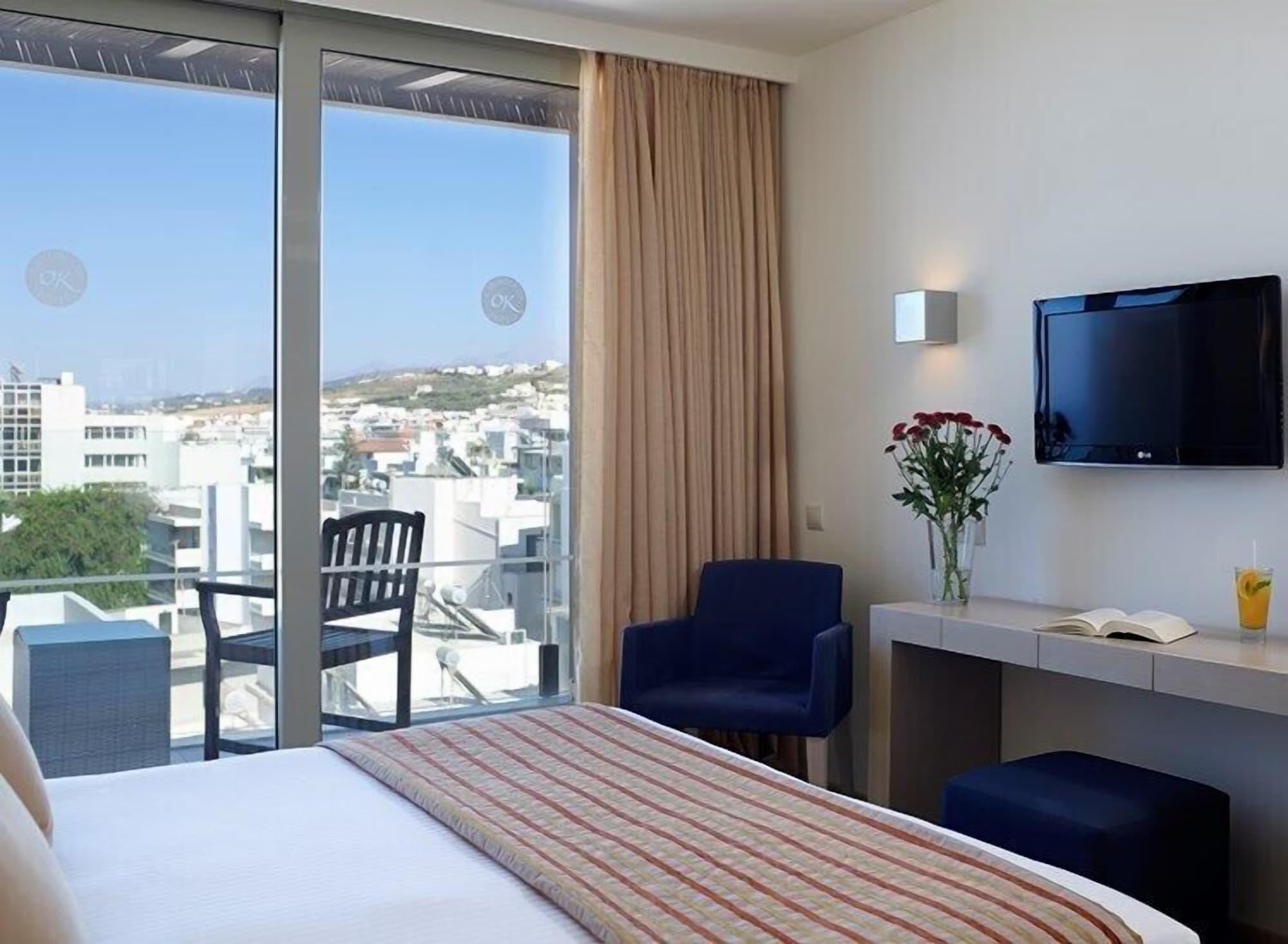 Kriti Beach Hotel Resmo Dış mekan fotoğraf